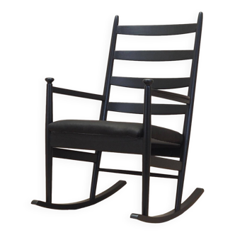 Beech rocking chair, Danish design, 1970s, production: Denmark