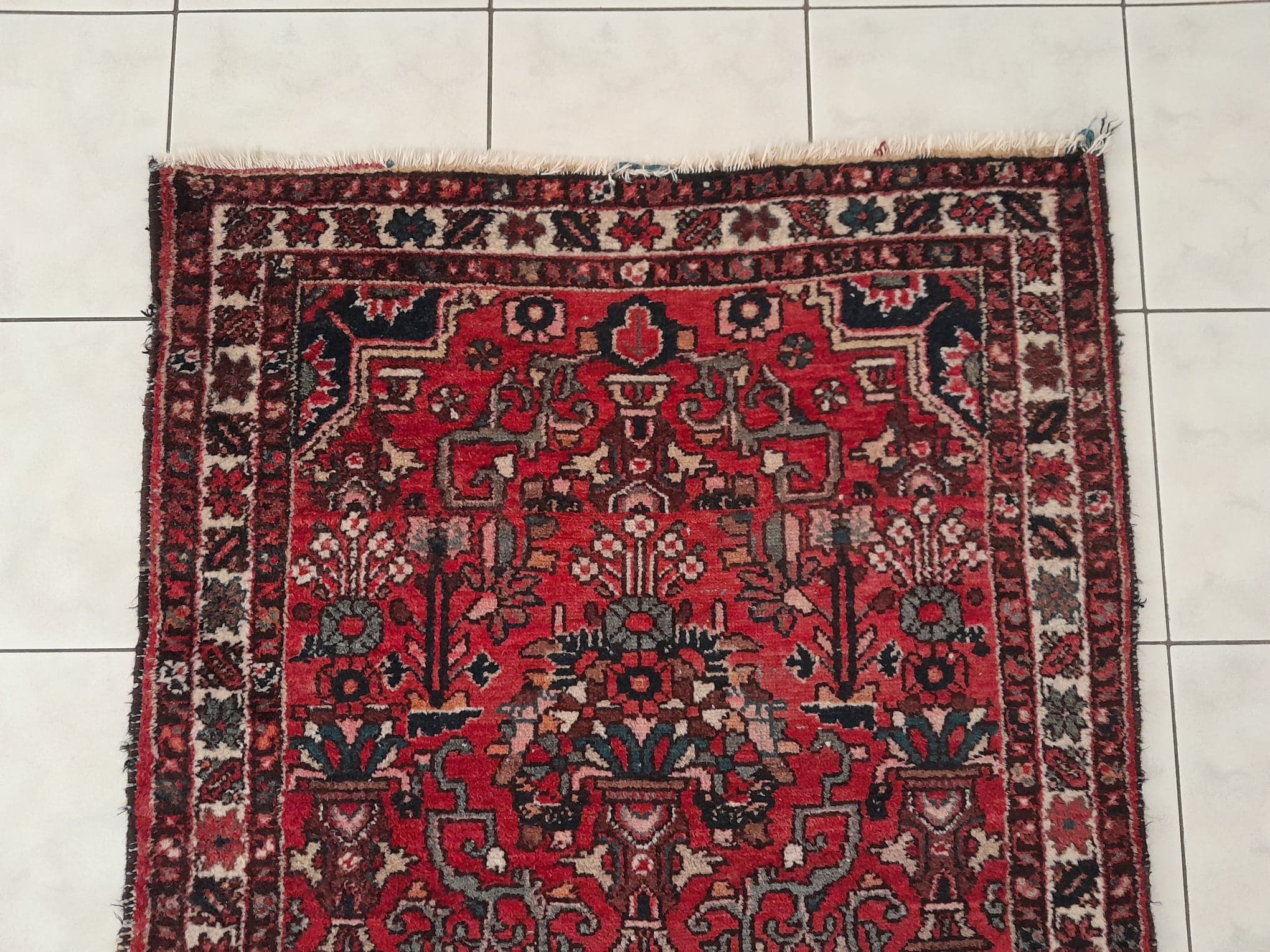 Handmade Persian Sarough rug 149x100cm