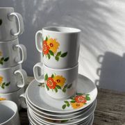 12 porcelain coffee cups with flowers, 1960s-1970s