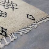 Moroccan Berber wool rug 260 x 160 Cm