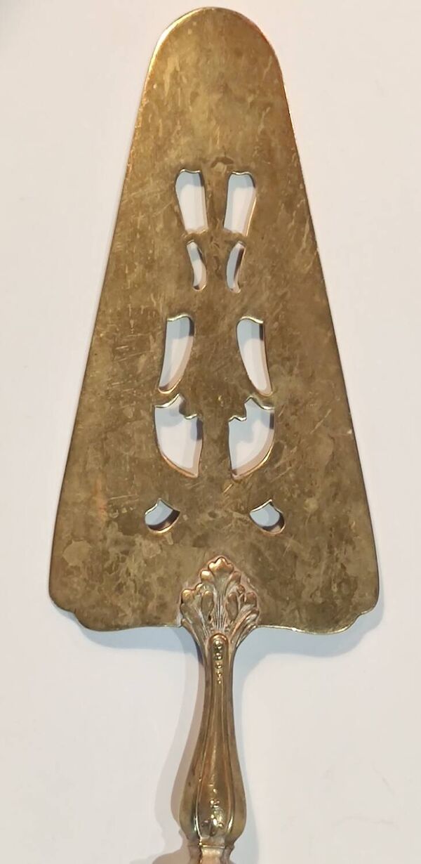 Ancienne Pelle/Couvert