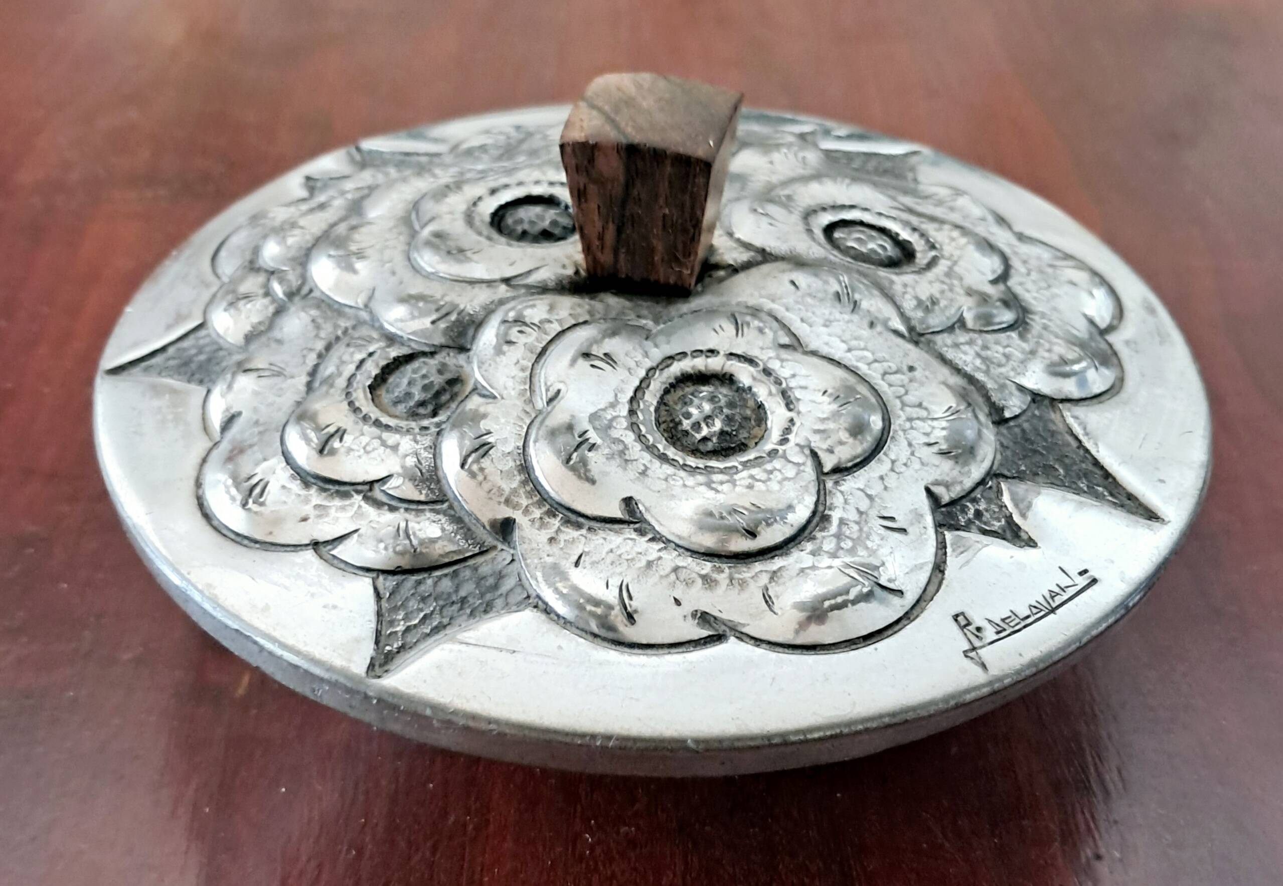 Tin Bonbonnière. Art Deco. Signed René Delavan.