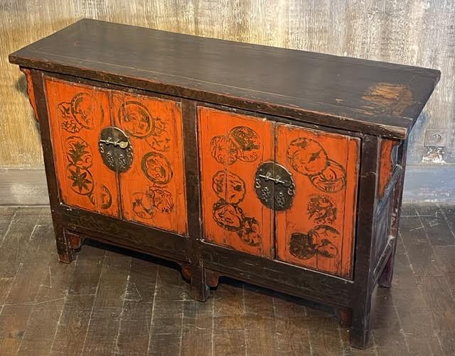 Antique Chinese buffet with 4 doors