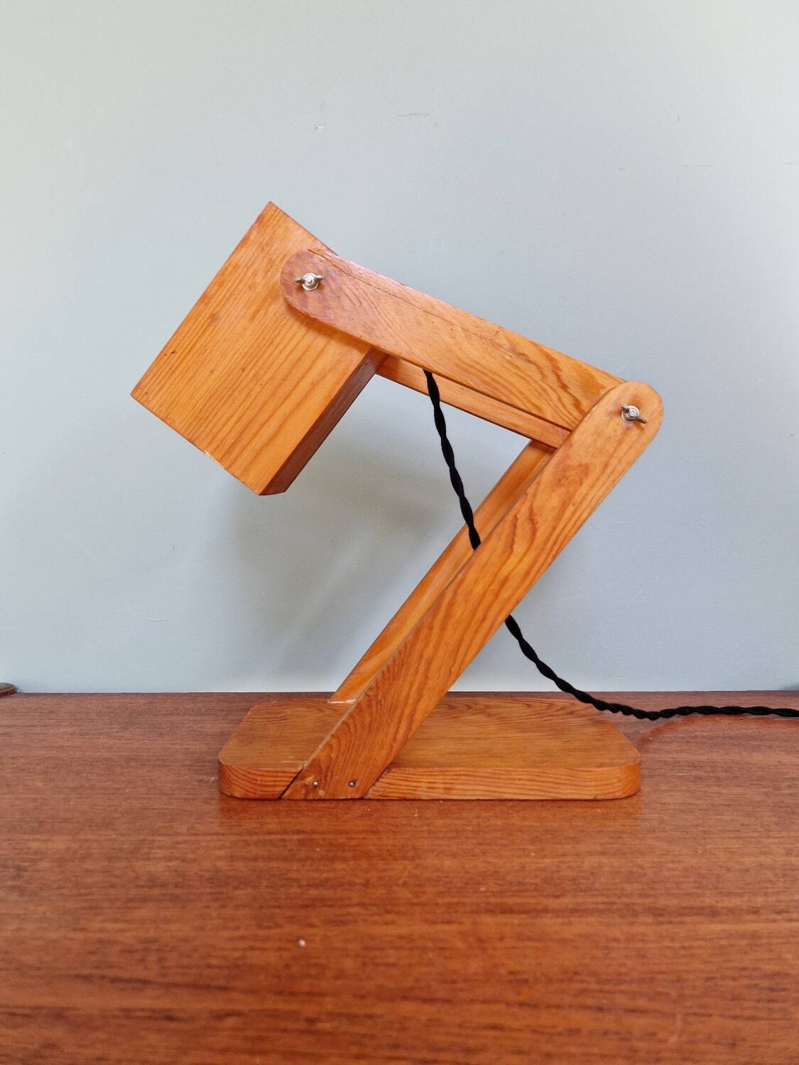 Articulated wooden desk lamp, 1960s-70s