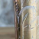 2 vases en laiton gravé