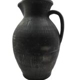 Terracotta pot