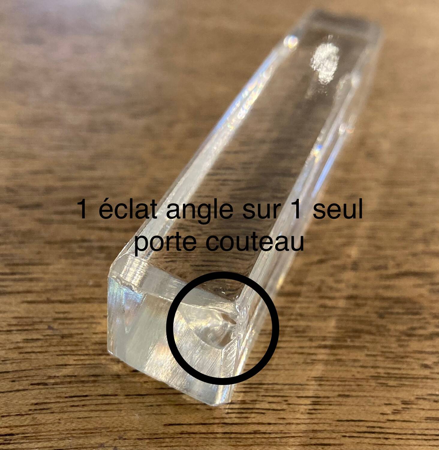 Box of 12 minimalist crystal knife holders