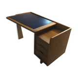 Bureau "etudiant" par Guillerme & Chambron édité par Votre Maison