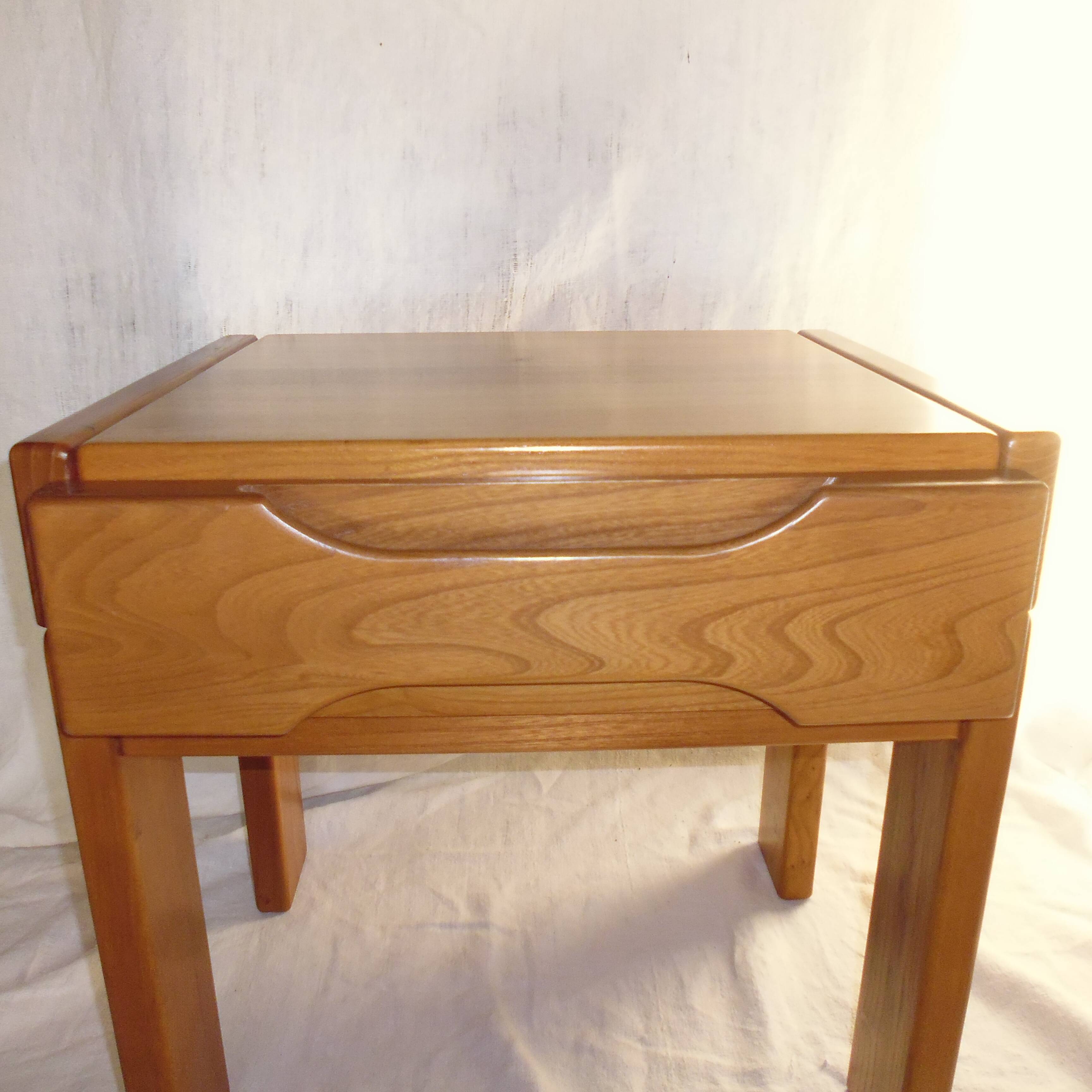 70s quality elm bedside table NF Prestige