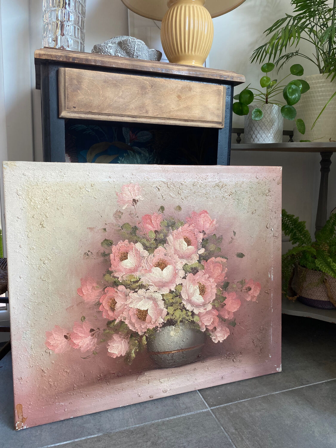 Still life with bouquet of flowers