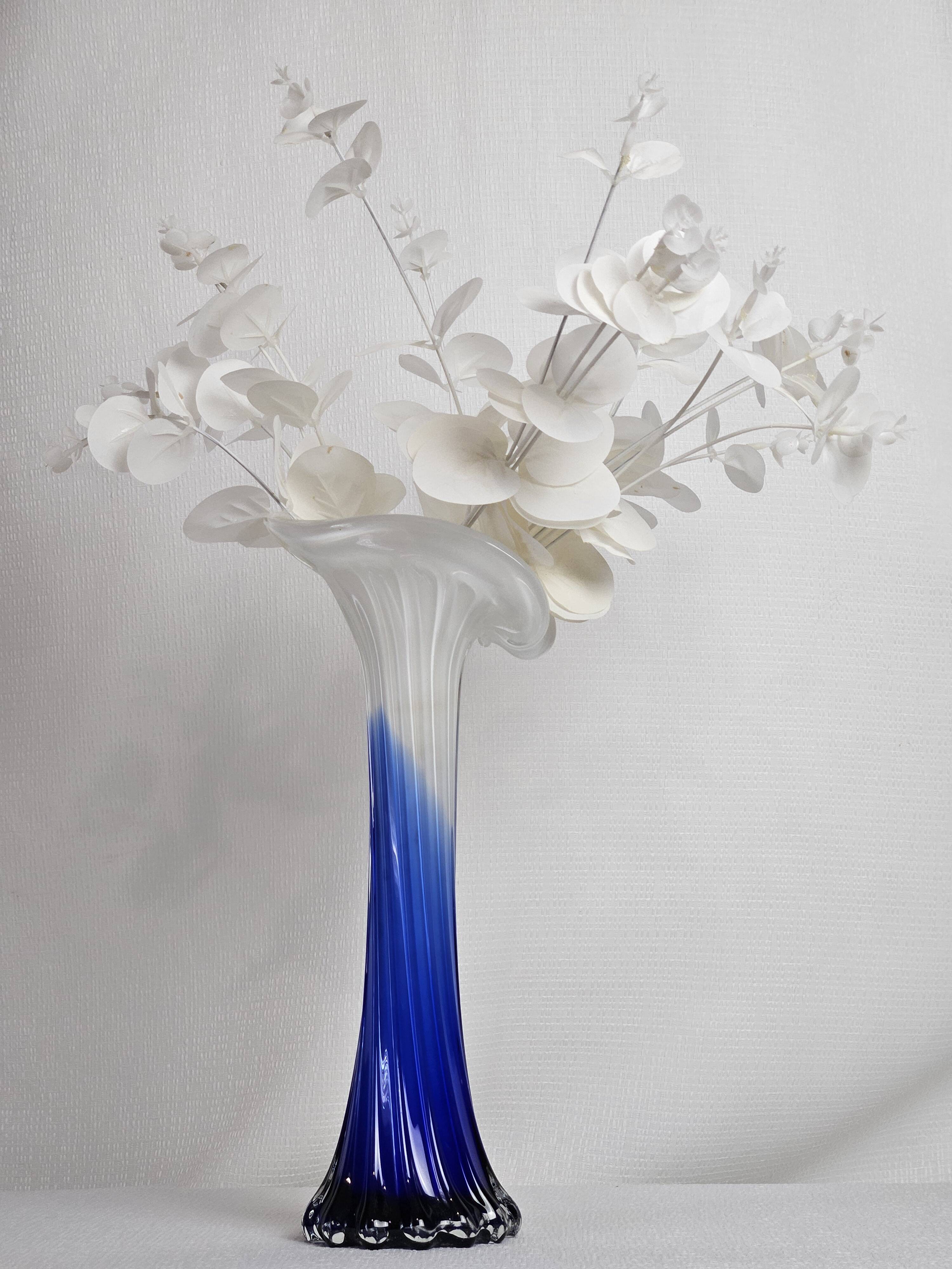 Murano vase "Calla Lily" by Jack in the Pulpit vintage