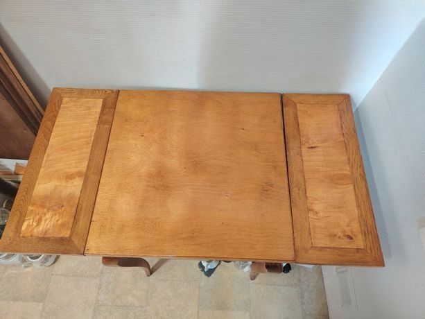 Square table 2 r,extensions - rare