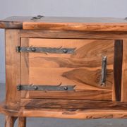 Bahut bar Brutaliste forme libre en olivier