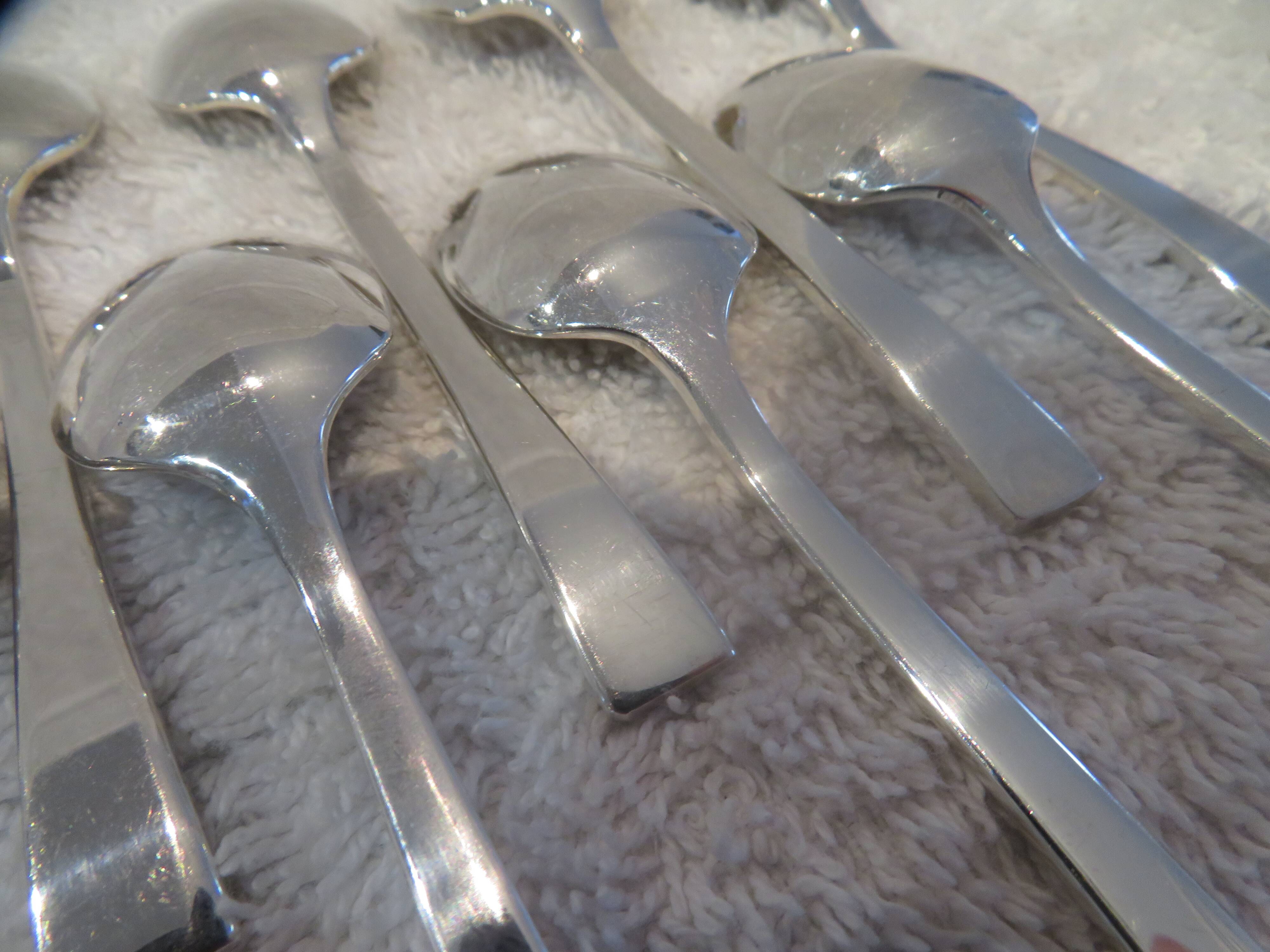 12 Christofle Concorde silver-plated mocha spoons, 10.1 cm