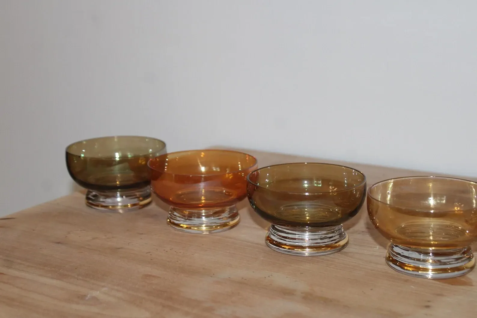 Set of 6 vintage multicoloured glass dessert bowls – 1970s