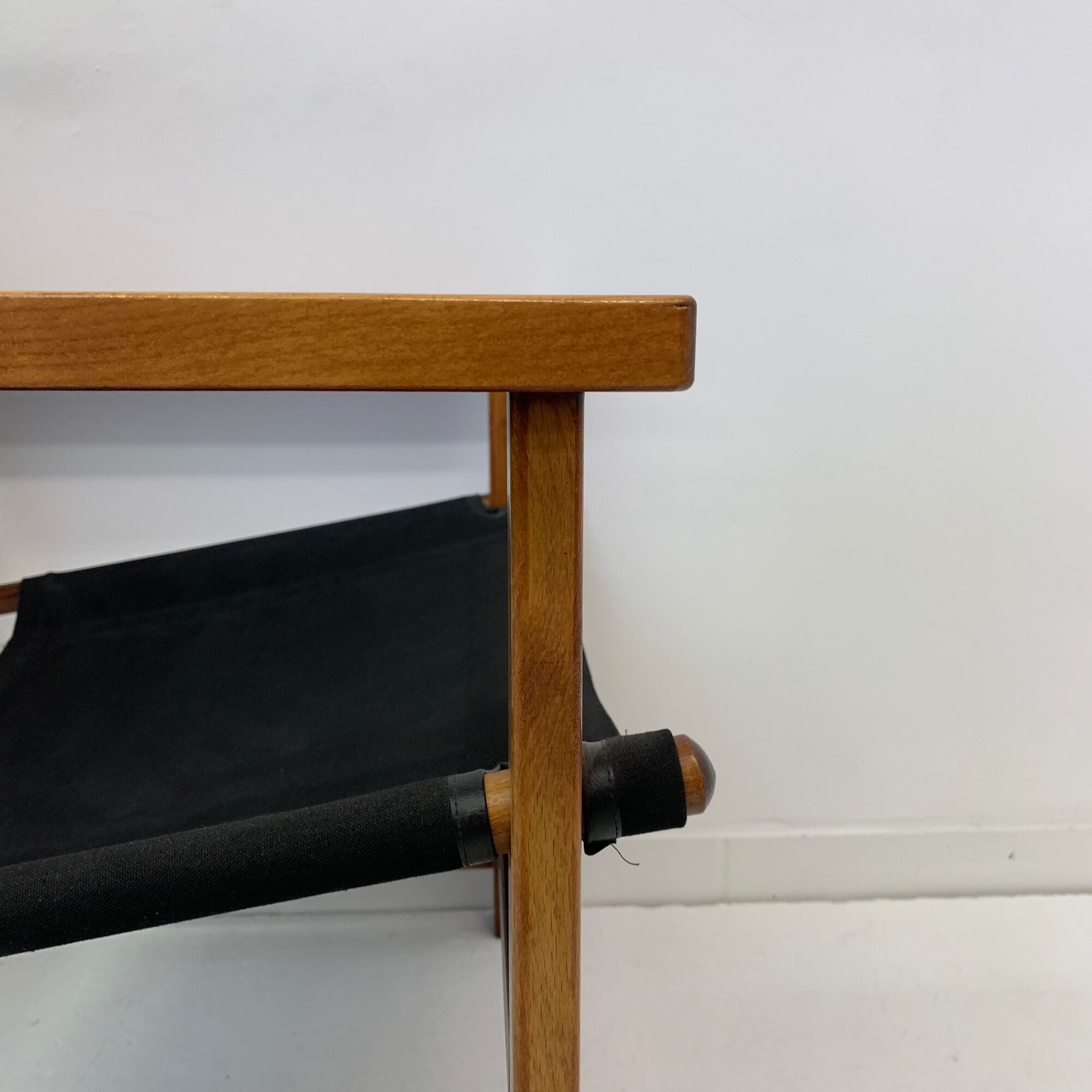 Mid-century desgn safari chair by Hyllinge Møbler Denmark , 1970’s