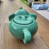 Elephant teapot