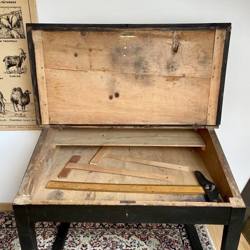 Stepped draftsman's office