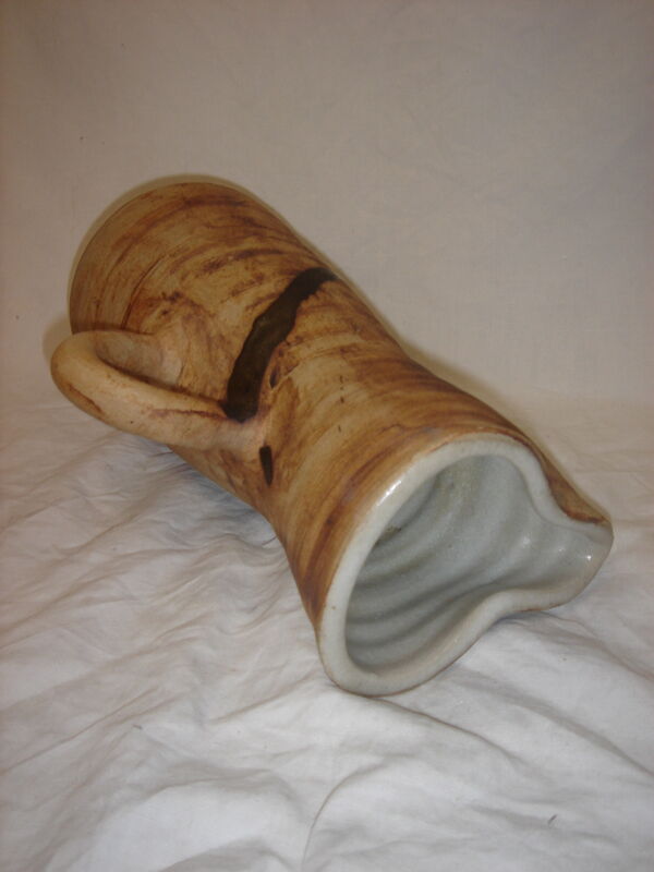 Pichet ou cruche poterie les colombes Vallauris 1950/60