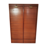 Cabinet curtain binder