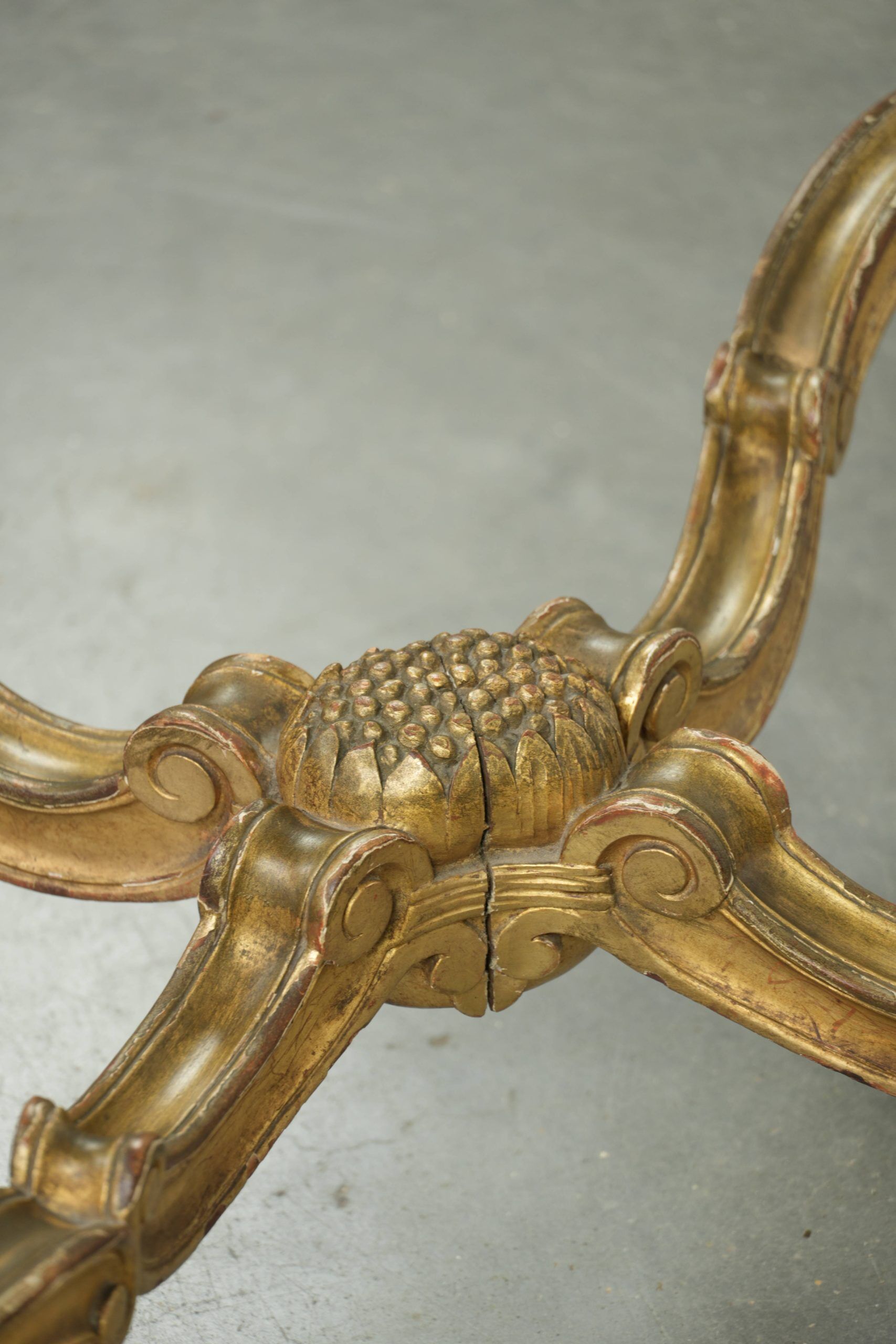 Antique French side table with marble tabletop from the 19th century