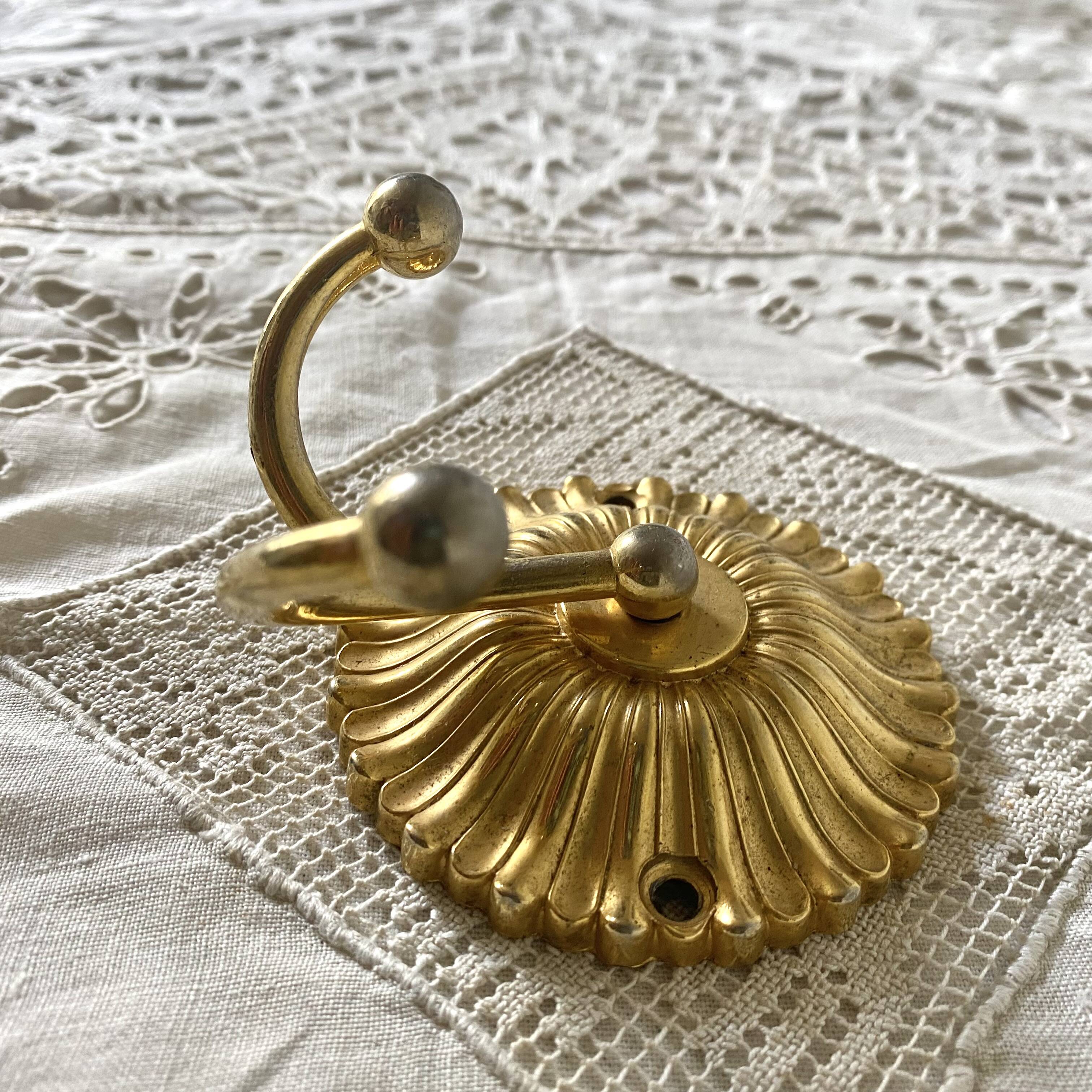 Coat hook, double hook in gold metal