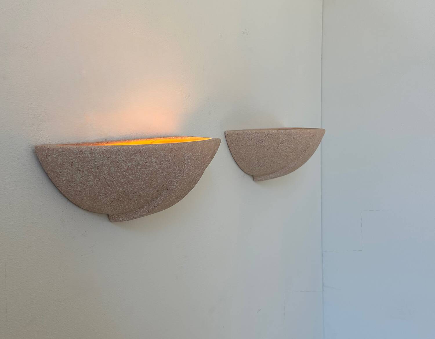 Pair of vintage plaster sconces, speckled pink, France 1970