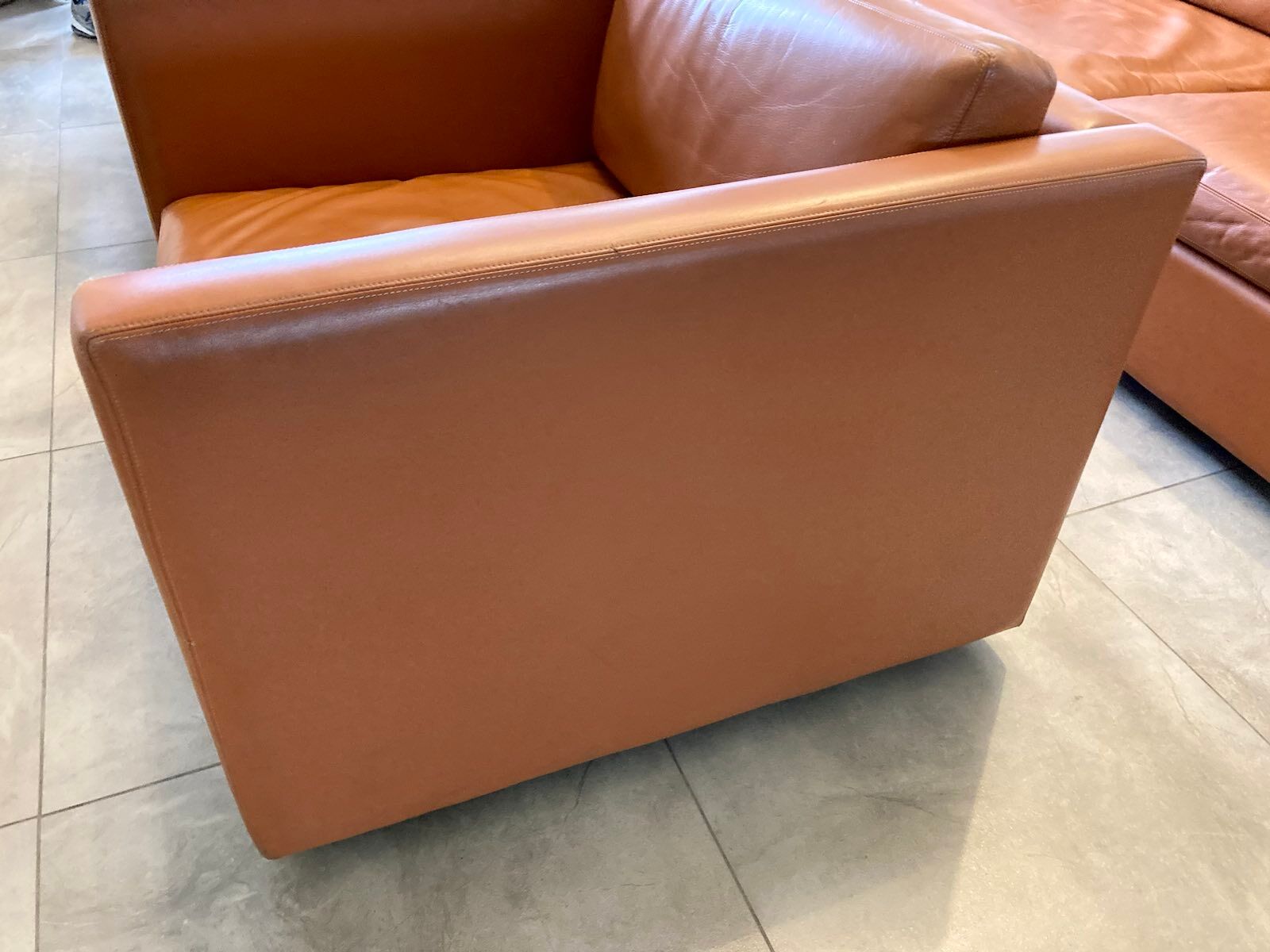 Gold leather salon by Charles Pfister for Knoll 1970