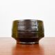 Bol de poterie de studio danois du milieu du siècle par Karen Boel, années 1960