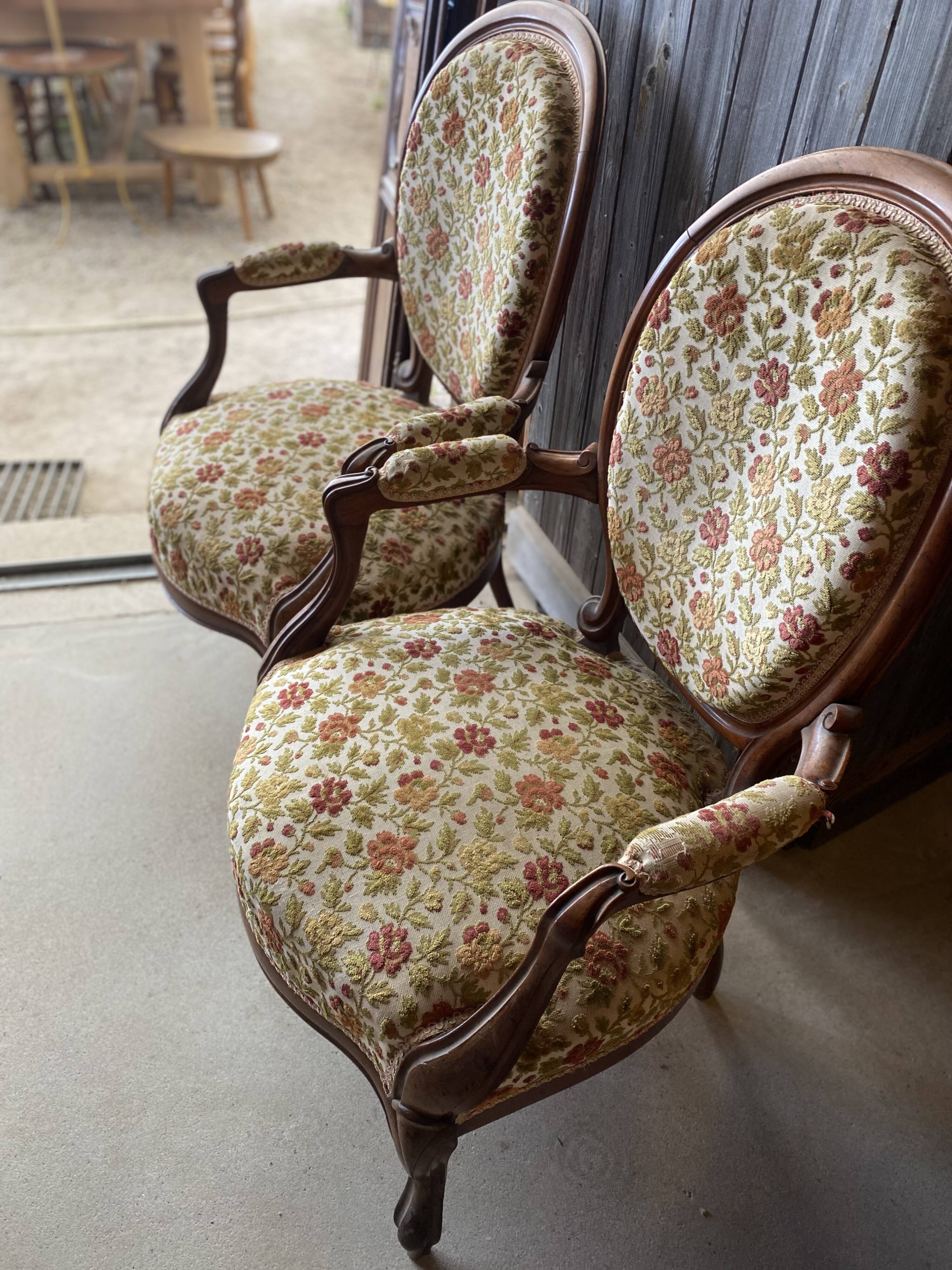 Pair of mahogany convertibles