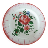 Lot de 2 anciennes assiettes en faïence de l’est, motif floral
