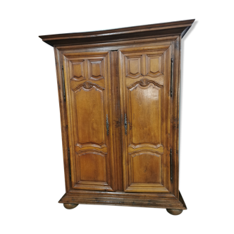 Armoire ancienne