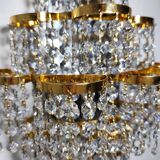 Applique du classique classique des cristaux. Espagne, années 1980.