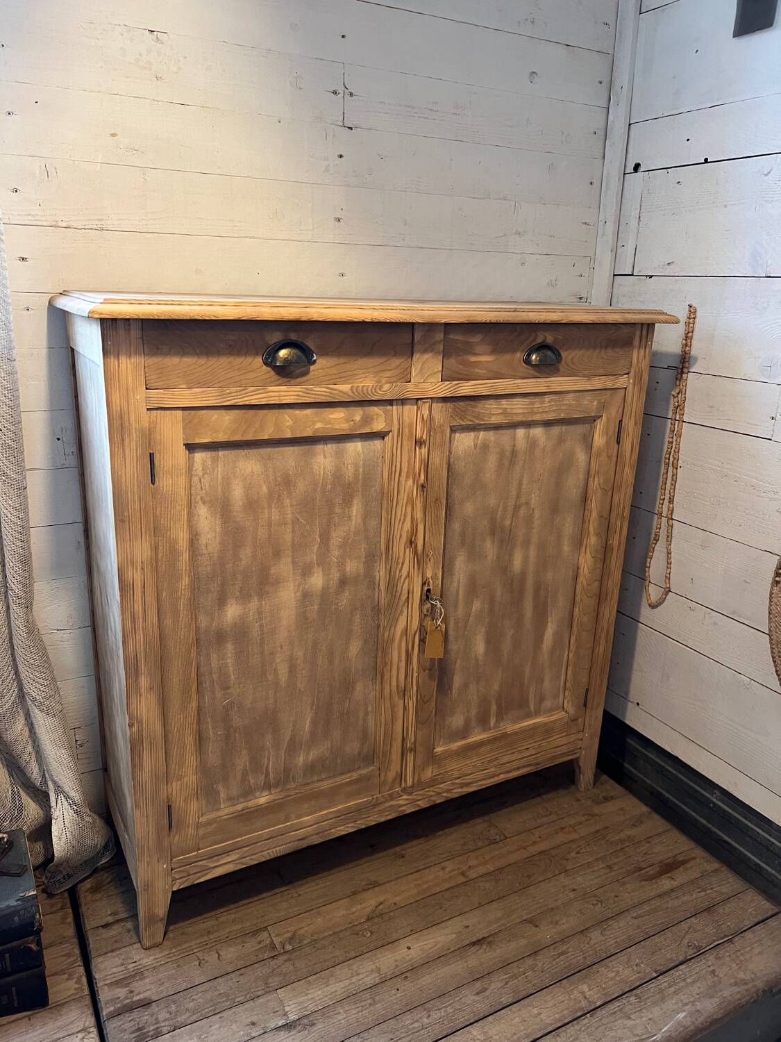 Parisian buffet in raw wood