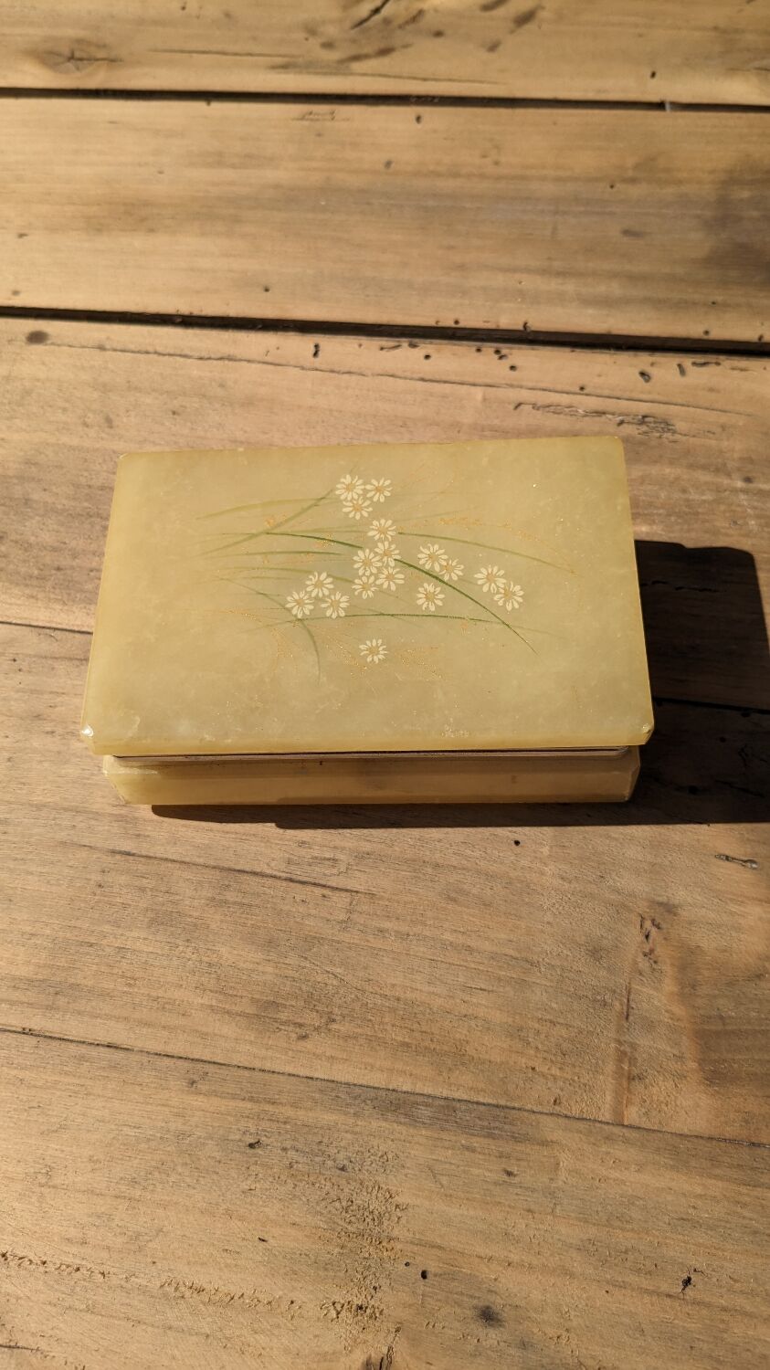 Vintage alabaster box