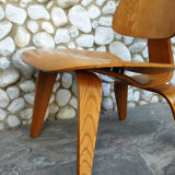 Ash LCW Lounge Chair by Charles and Ray Eames for Evans / Herman Miller, 1948-49