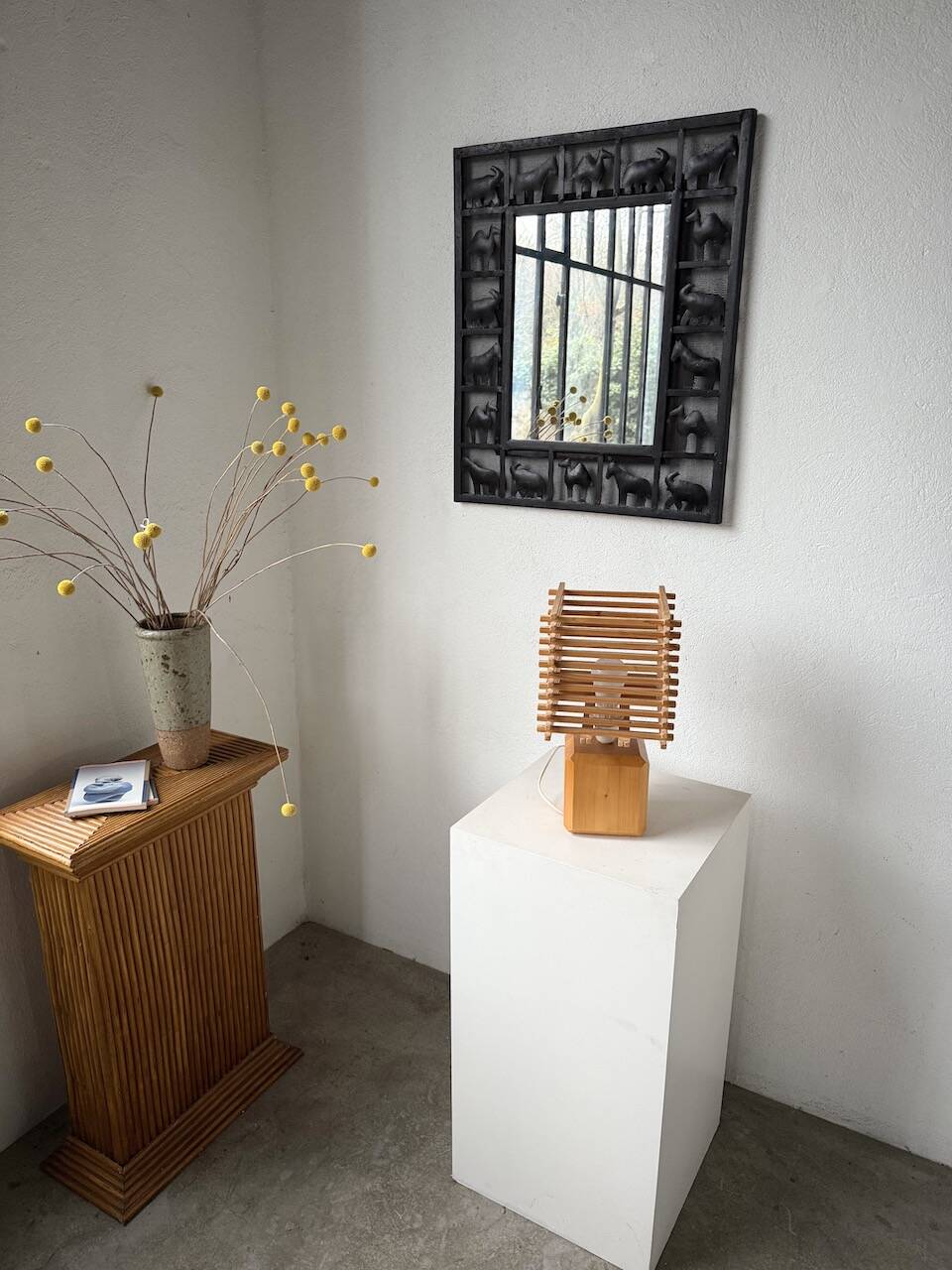 Constructivist wooden table lamp