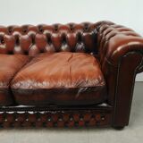 Brown leather chesterfield sofa 3 places