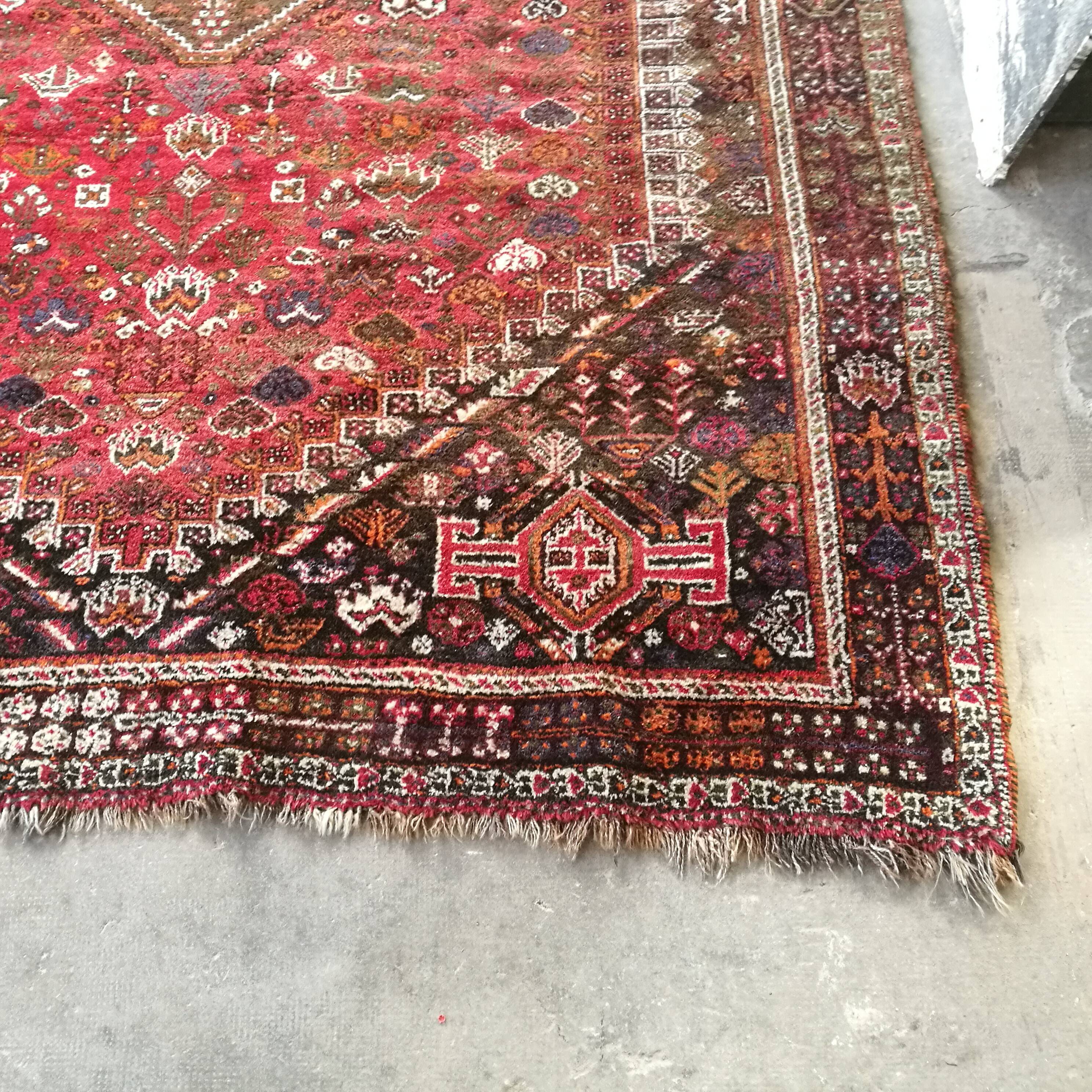 Ancient Persian rug, 285/215 cm, handmade.