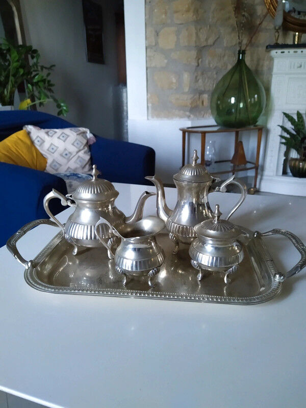 Silver metal coffee set