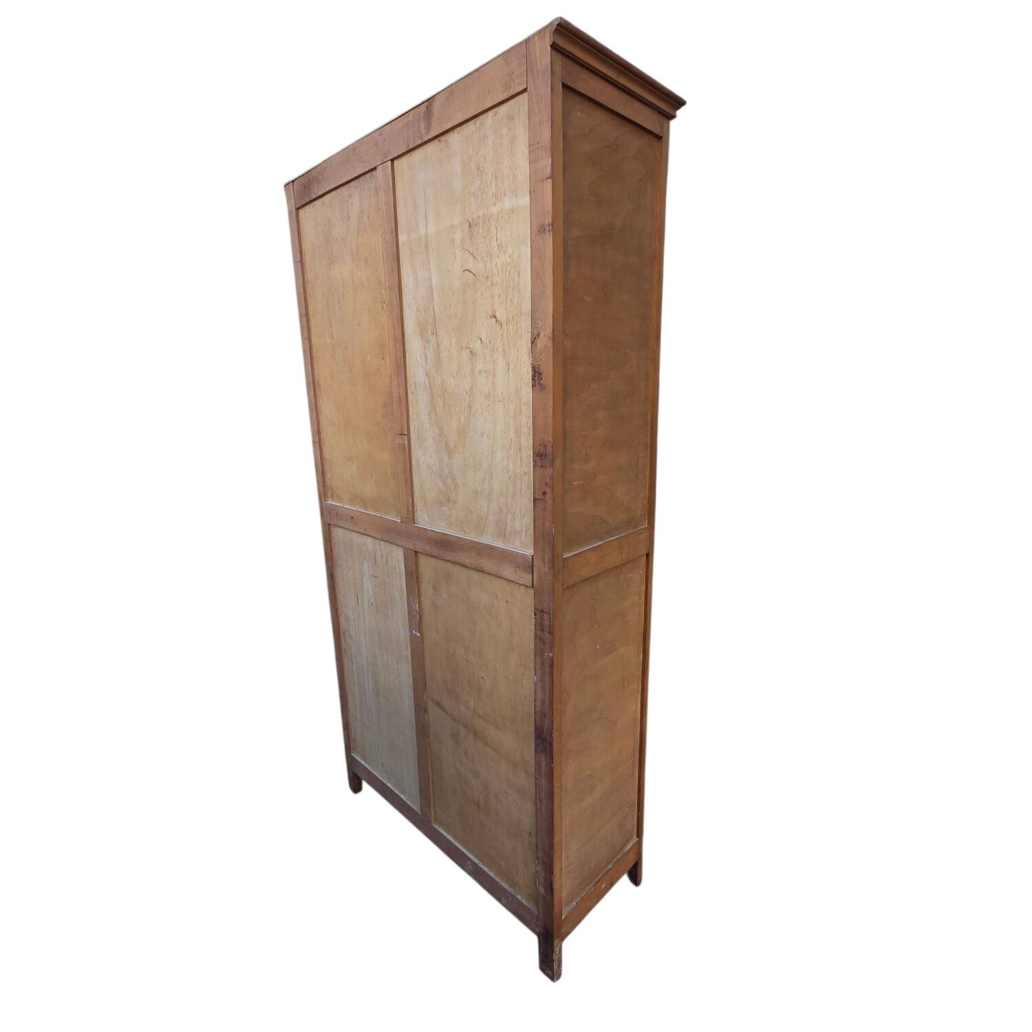 Small Parisian library.