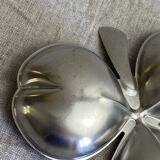 Stainless steel clover aperitif server