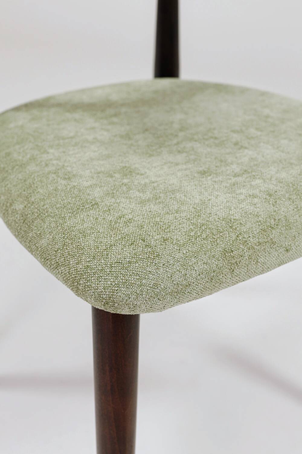Modern set of 4 dining chairs, sage fabric