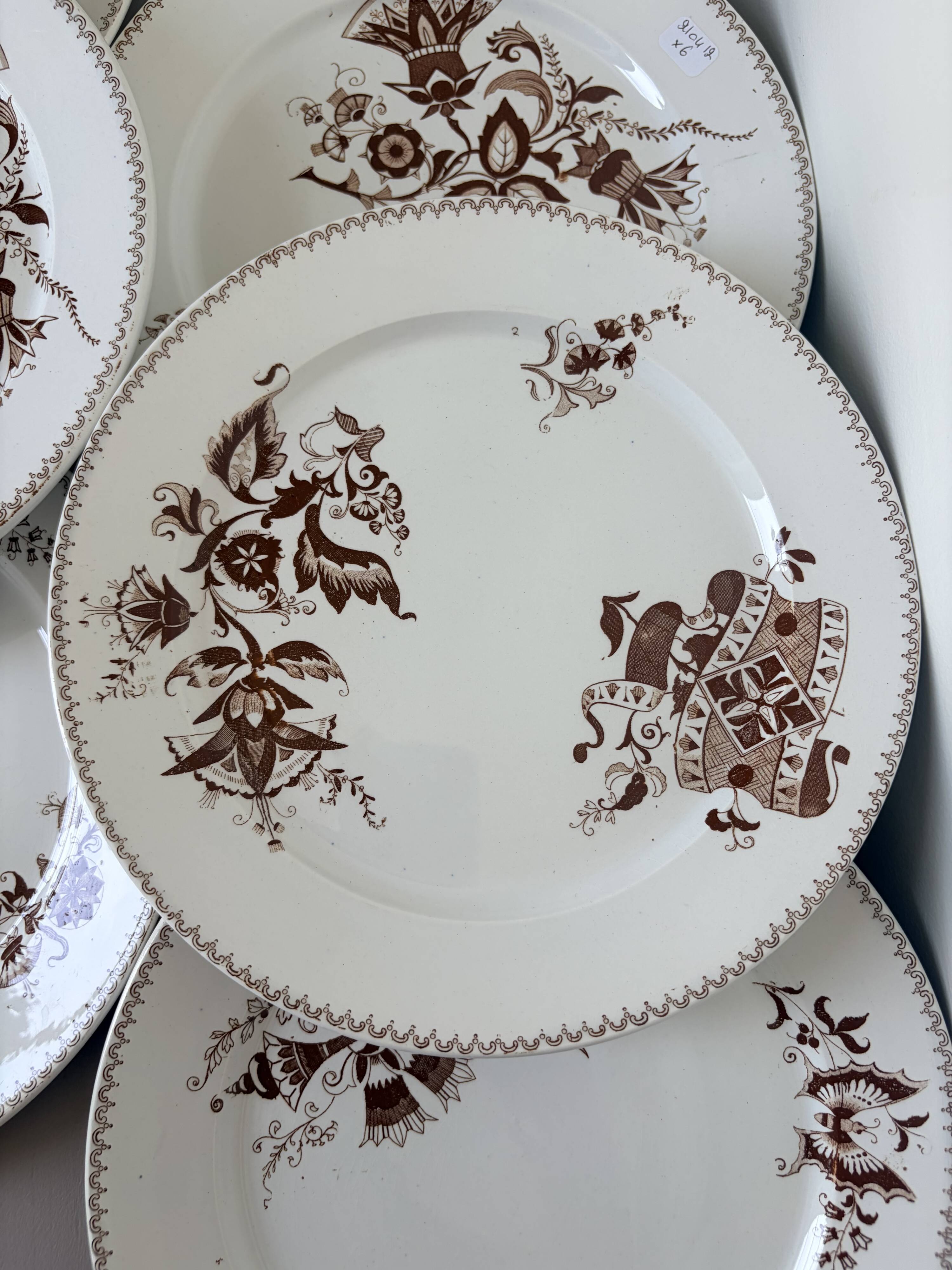 Set of 6 vintage dinner plates from Sarreguemines, Danish model 210412.