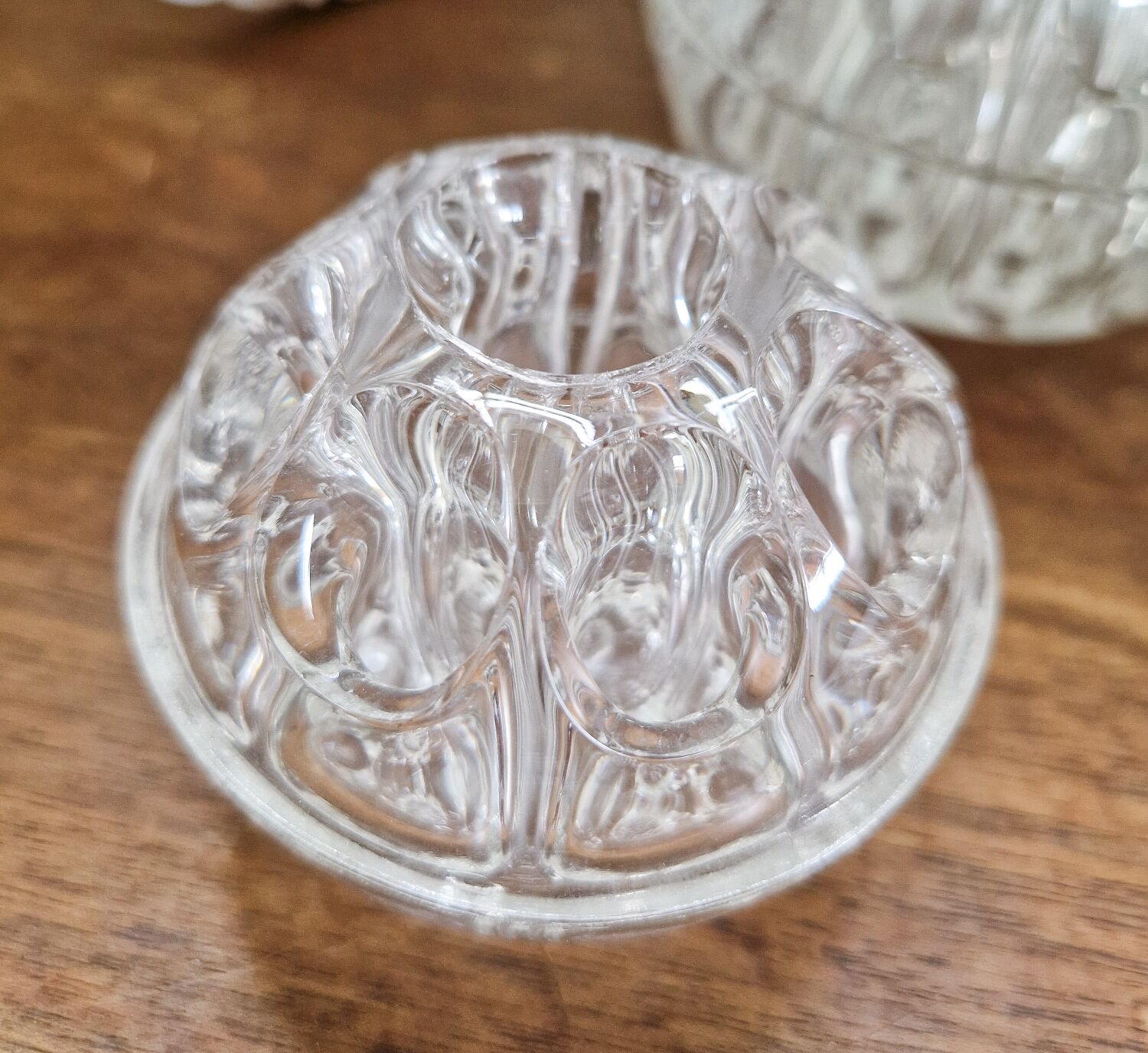 Set of three vintage flowers in transparent molded glass