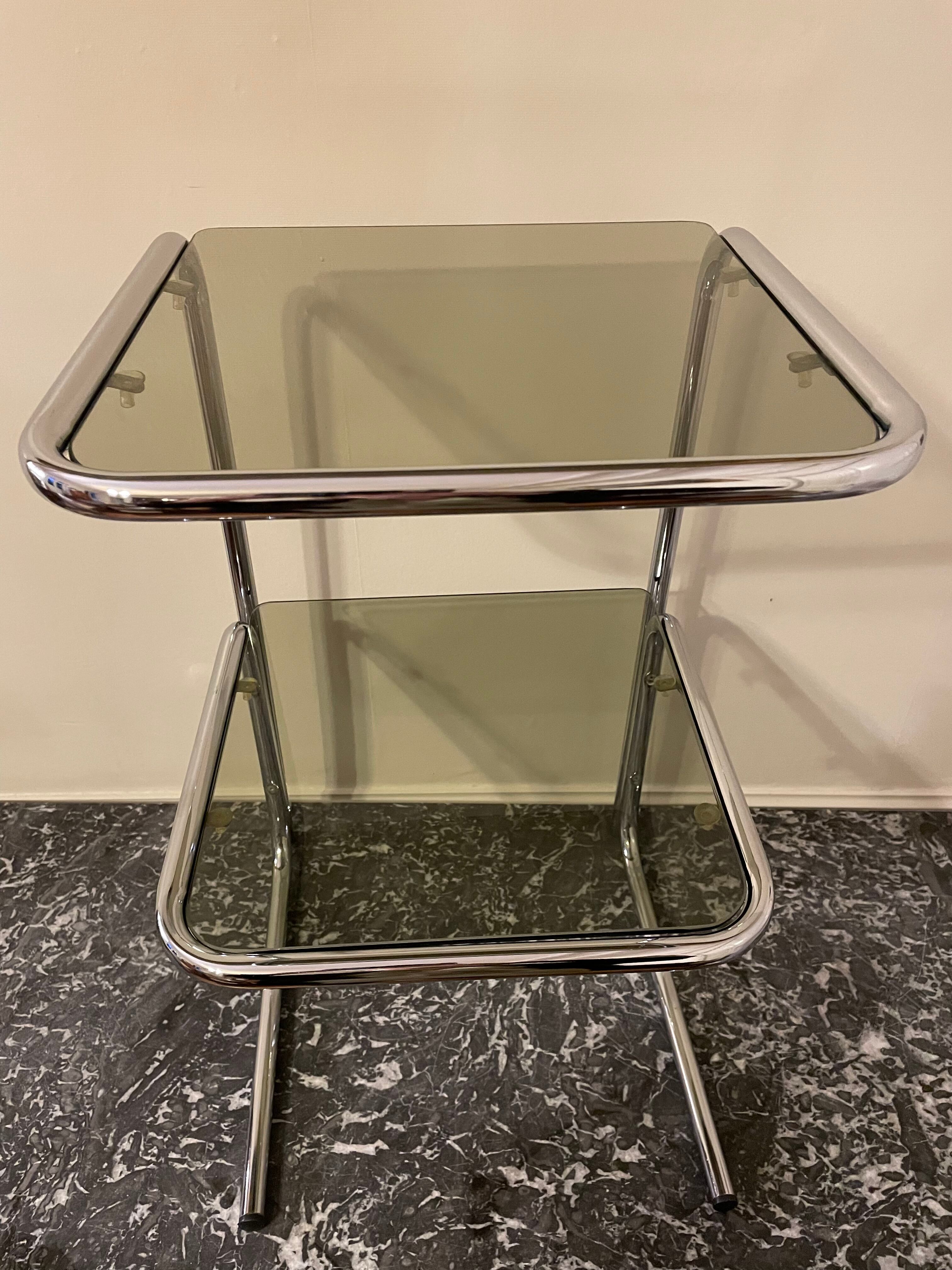Table d’appoint chromée vintage 1970