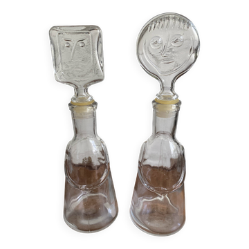 Paire de carafe d'Erik Hoglund pour Neiman marcus série "people" kosta boda