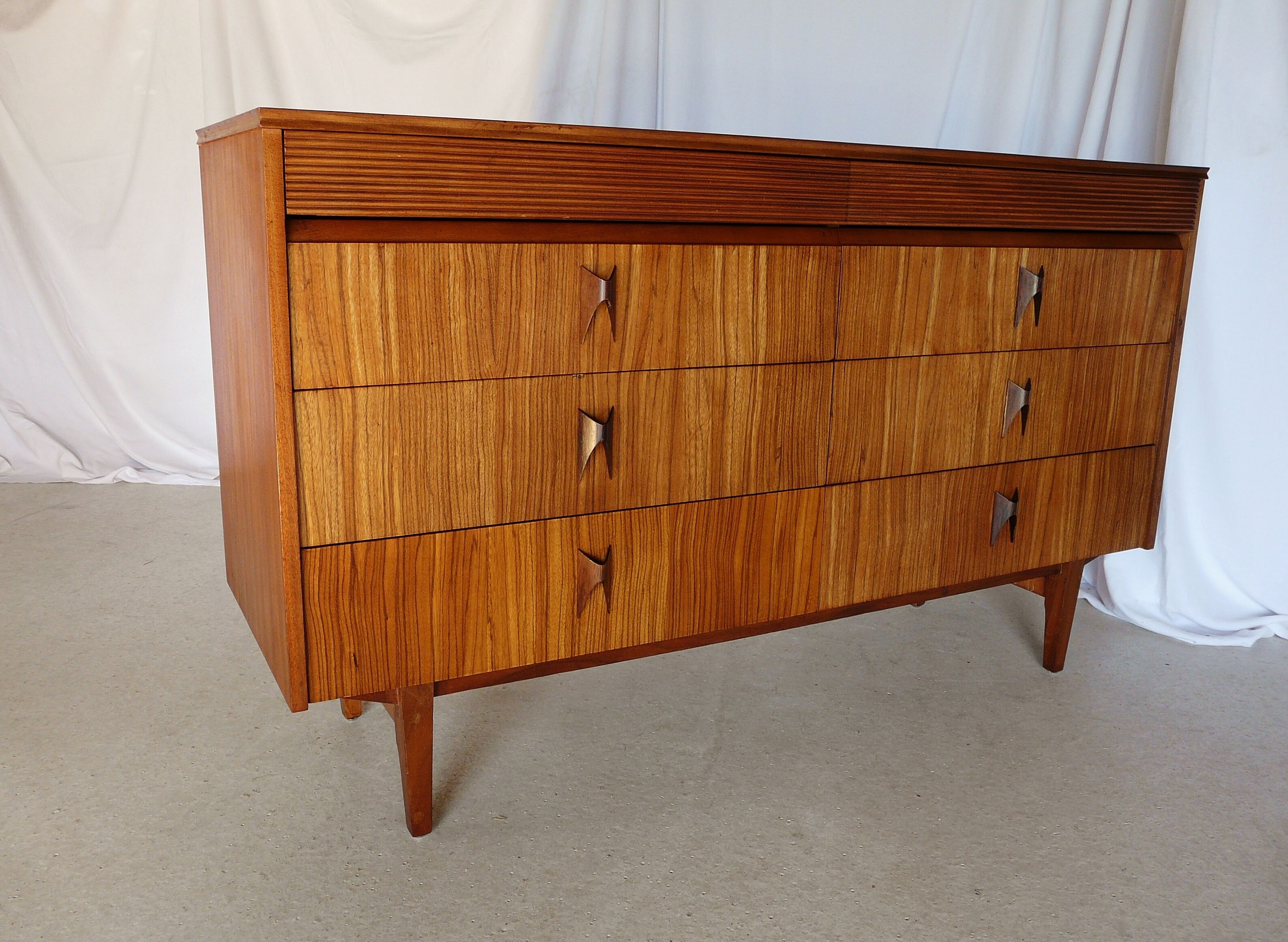 Scandinavian rosewood chest of drawers
