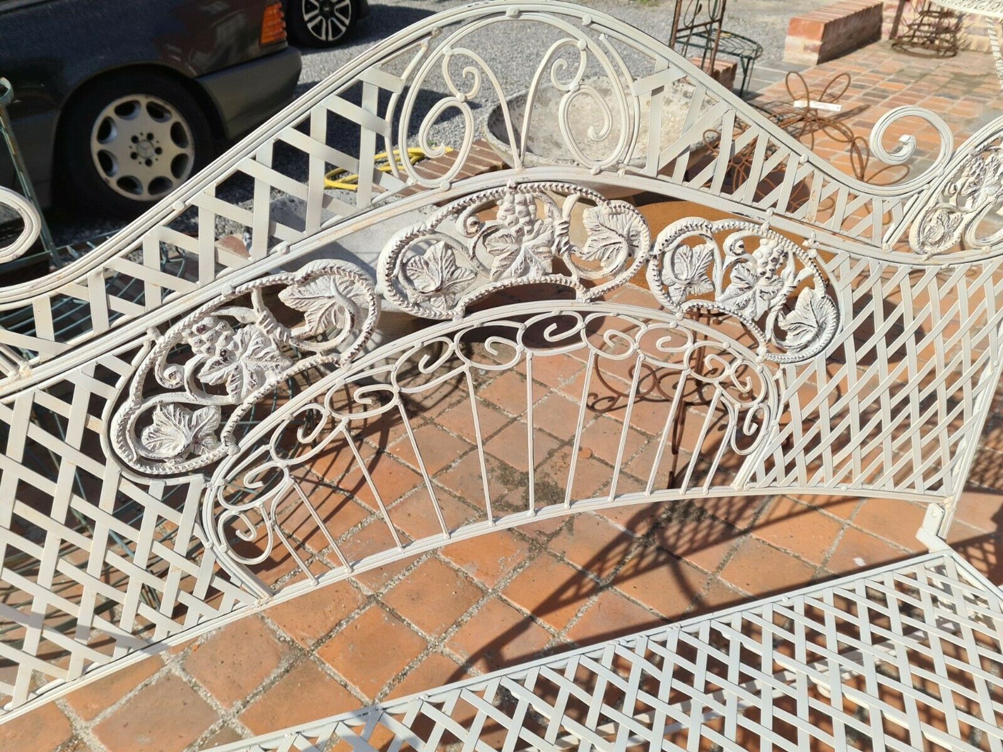 Banc de jardin en fer