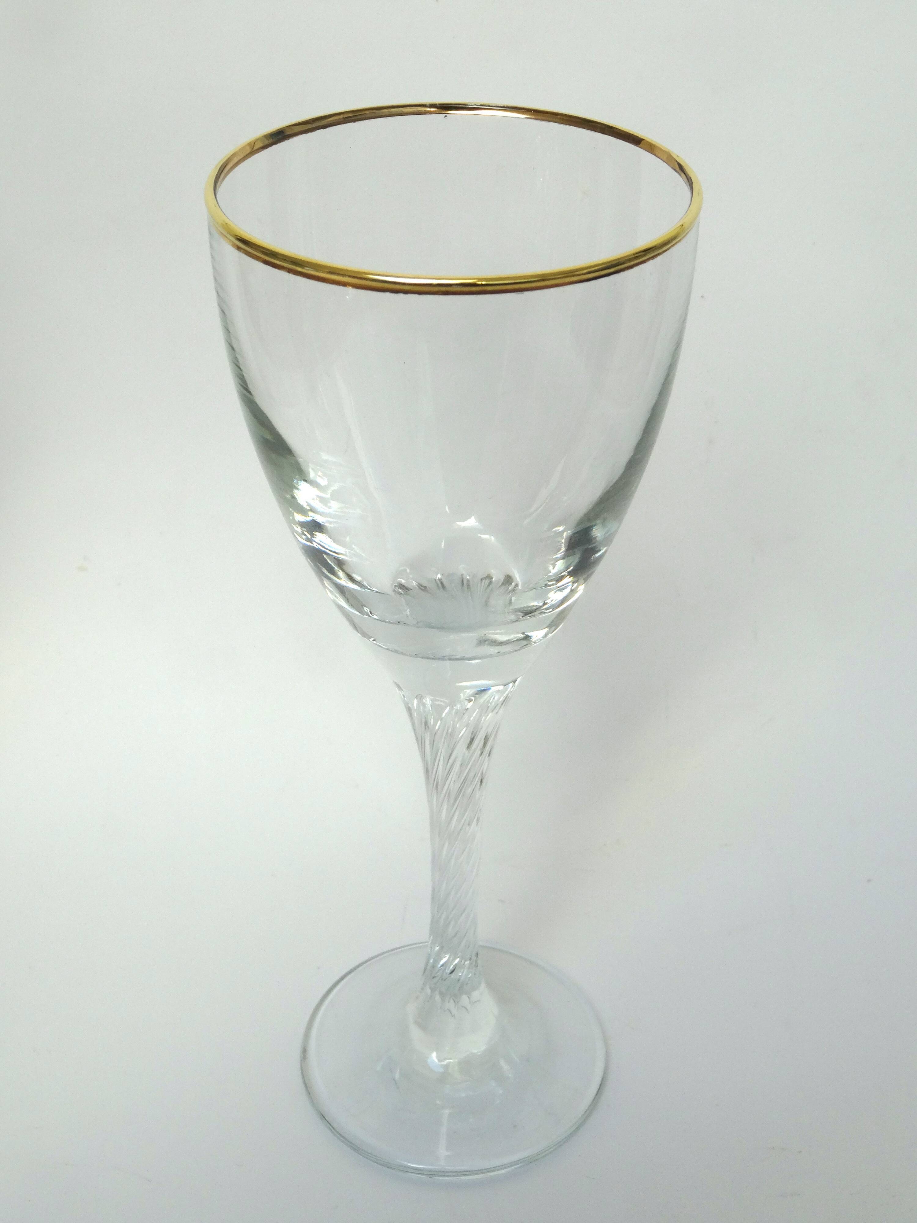 6 verres à vin rouge